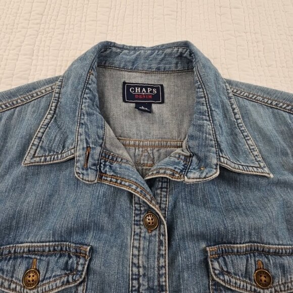 Chaps Denim Shacket Women's L Metal Logo Buttons Vintage EUC 4 Pockets Jacket - Picture 6 of 16
